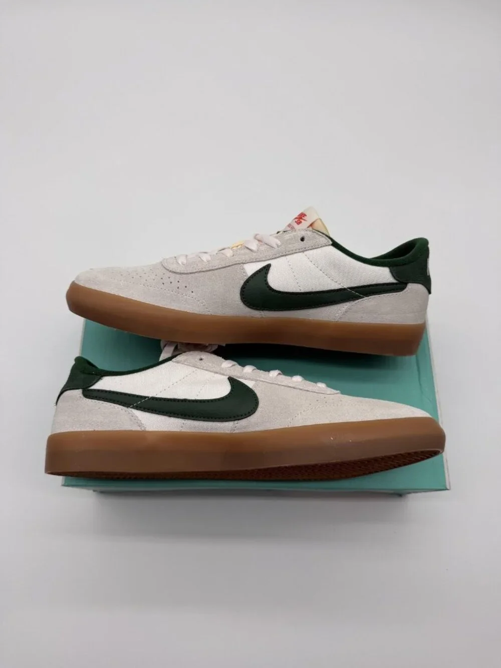 New Nike SB Heritage Vulc Shoes Mens Size 10 White Green Suede Skate CD5010 104
